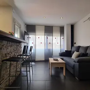 Hauzify I Martin Apartment Lloret de Mar