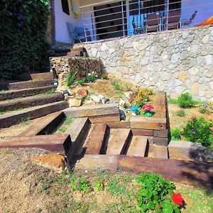 Holiday home V&v Lloret-villa Suecia: Mountain View Casita With Air Conditioning *