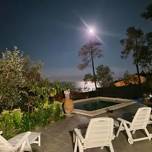 200 M2 5 Chambres, Piscine, Vue Sur * Lloret de Mar