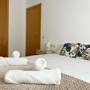 Flores - Familias - Parejas - Parking - Piscina Apartment *