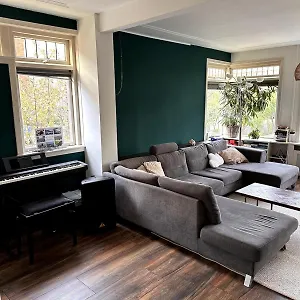 Sunshine Laughter & Sea Views Holiday home
