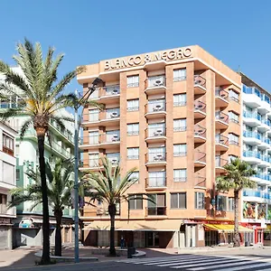 Blanco Y Negro - Recien Reformado * Lloret de Mar