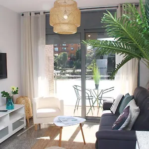 Seahomes Vacations, Beach&pool, In Fenals Appartement *