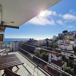 Pau Casals, 2 Min Walk From The Sea & Sea View