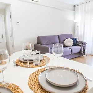 Al46 - Moderno Playa Fenals Apartment Lloret de Mar