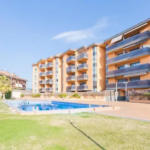 2 Santa Cris - *