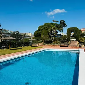 Confortable Piso Con 2 Piscinas Cerca De La Playa * Lloret de Mar