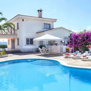 Holiday home Holiday El Paraiso Lloret de Mar