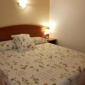 Casa de hóspedes Mary -adults Only 21 *