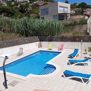 Family With Sea View And Pool Villa